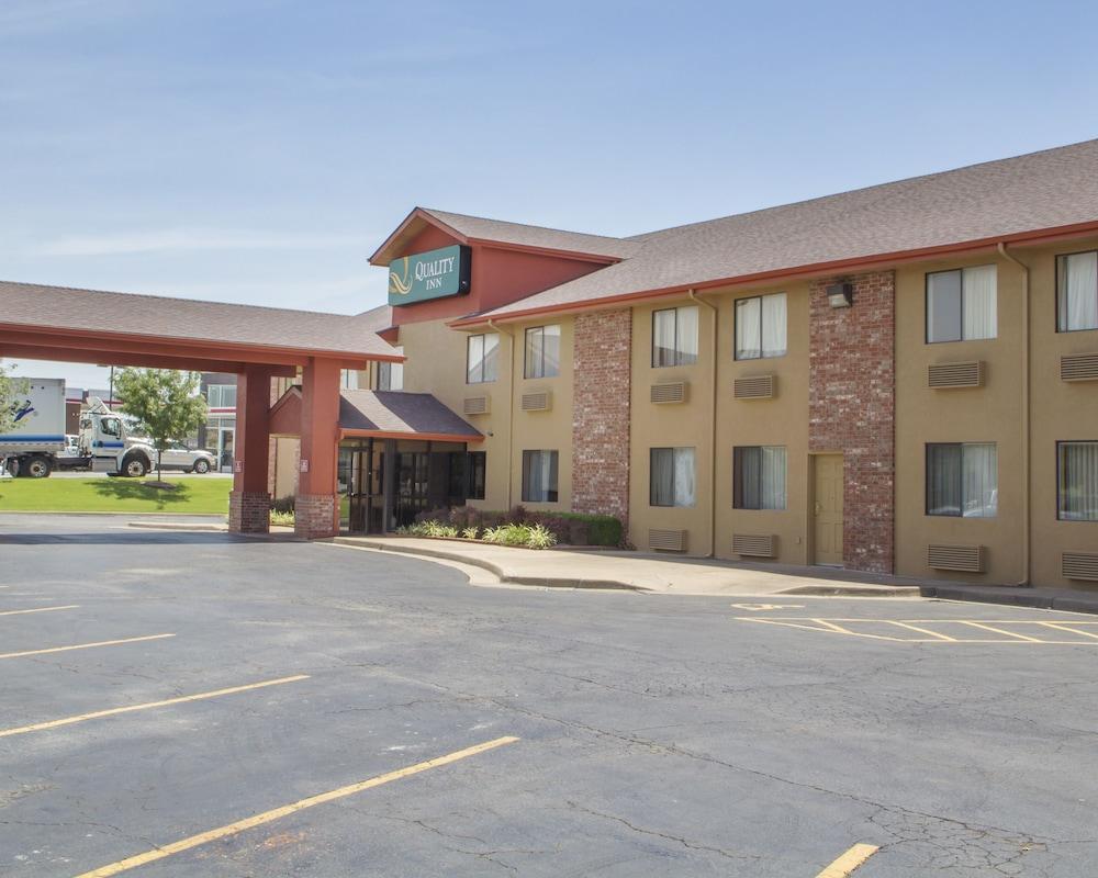 Quality Inn Broken Arrow - Tulsa Exterior foto