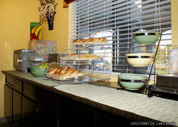 Quality Inn Broken Arrow - Tulsa Restaurante foto
